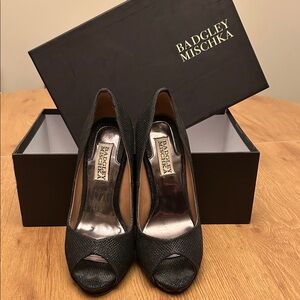 Badgley Mischka Black Sparkle Peep-Toe Heels